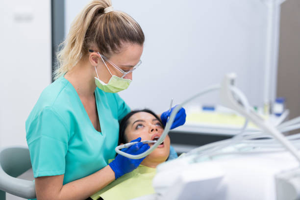 Best Emergency Tooth Extraction in Comfort, TX